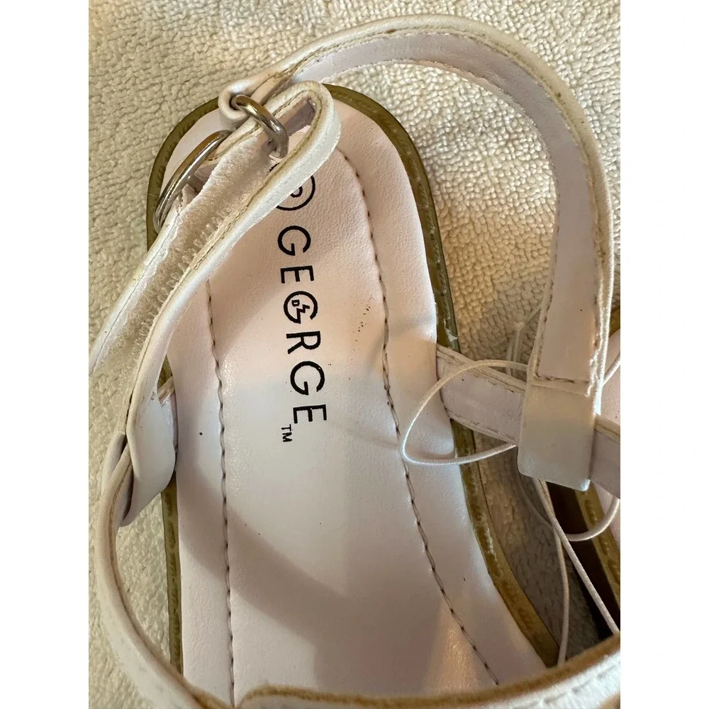 NWT, George Girl's Size 13 White Sandal